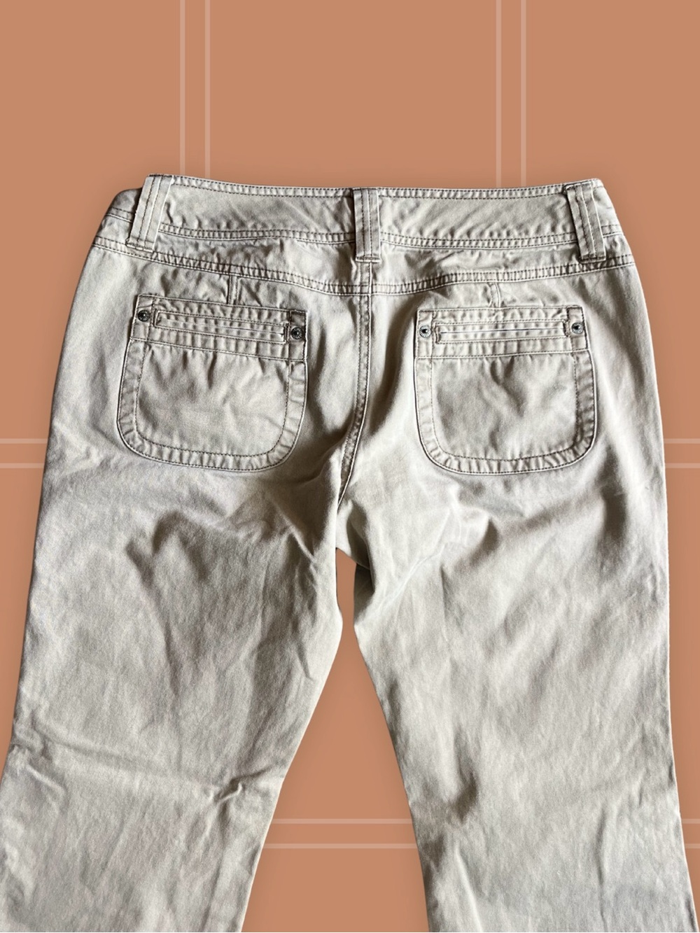 Aeropostale Low-Rise Flare Pants Khaki Y2K Size 7/8 - Picture 4 of 5